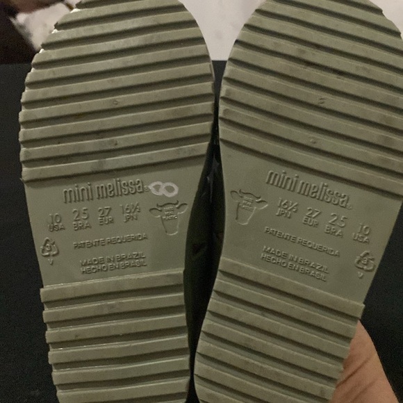 Mini Melissa Kids ARMY GREEN SIZE 10 HOOK LOOP STRAP Dinosaur Sandals EUC CLEAN - Picture 6 of 10